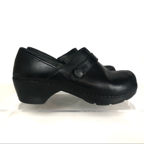 Dansko Tamara Black Leather Buckle Slip-on Platform Clogs Shoe Sz 38 - Picture 1 of 10